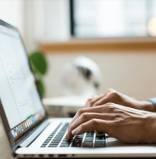 RiseVest illustration de l'équipe de soutien